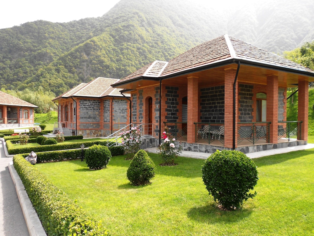 Executive Villa photo 2
