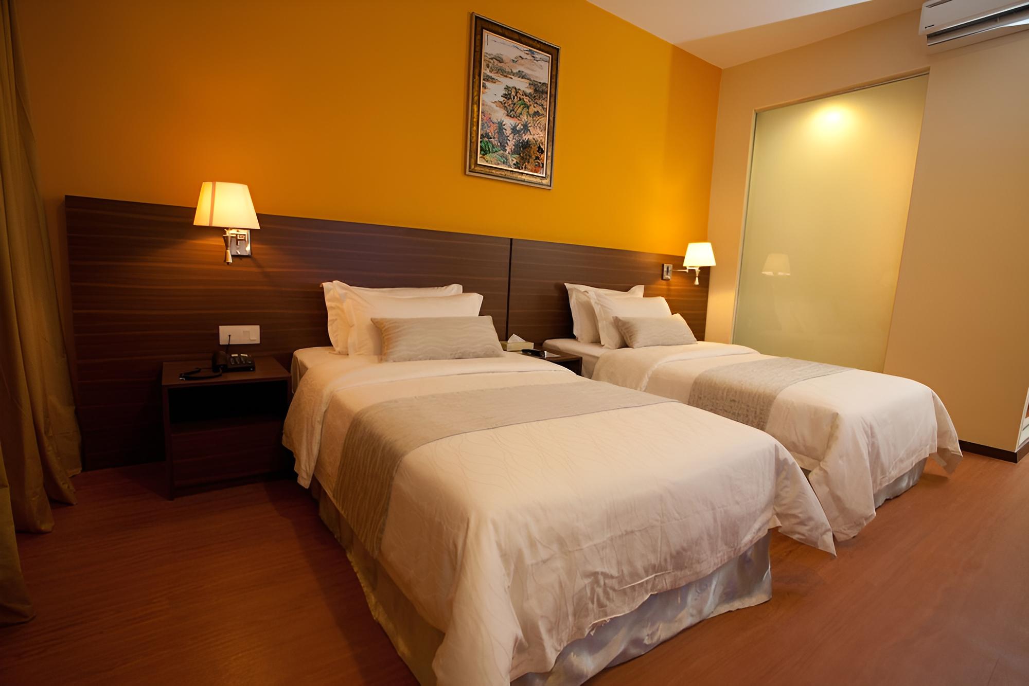 Superior Twin Room photo 2