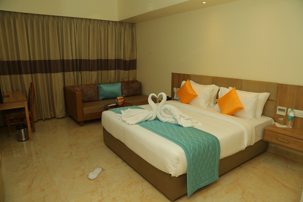Luxury Room - Photo 15