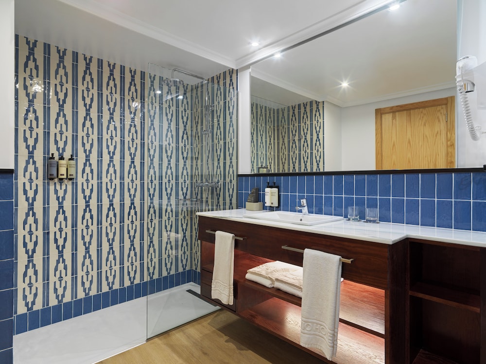 Superior Double Room, Sea View - Photo 4