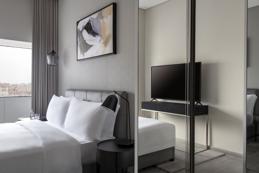 Premium Apartment, 1 Bedroom (Residence) - Photo 1