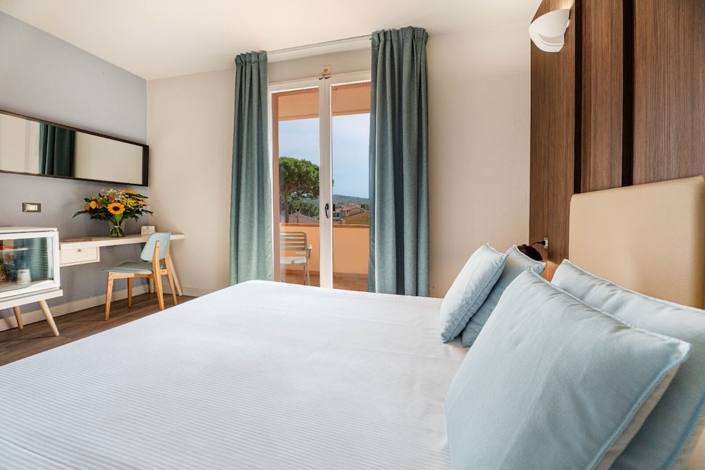 Comfort Double or Twin Room, Balcony photo 1