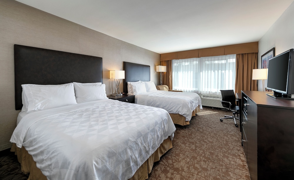 Standard Double Room, 2 Queen Beds photo 1