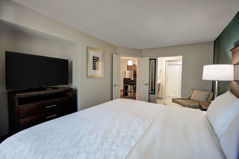 Suite, 1 Bedroom, Accessible, Kitchen (Communication Accessible) - Photo 2