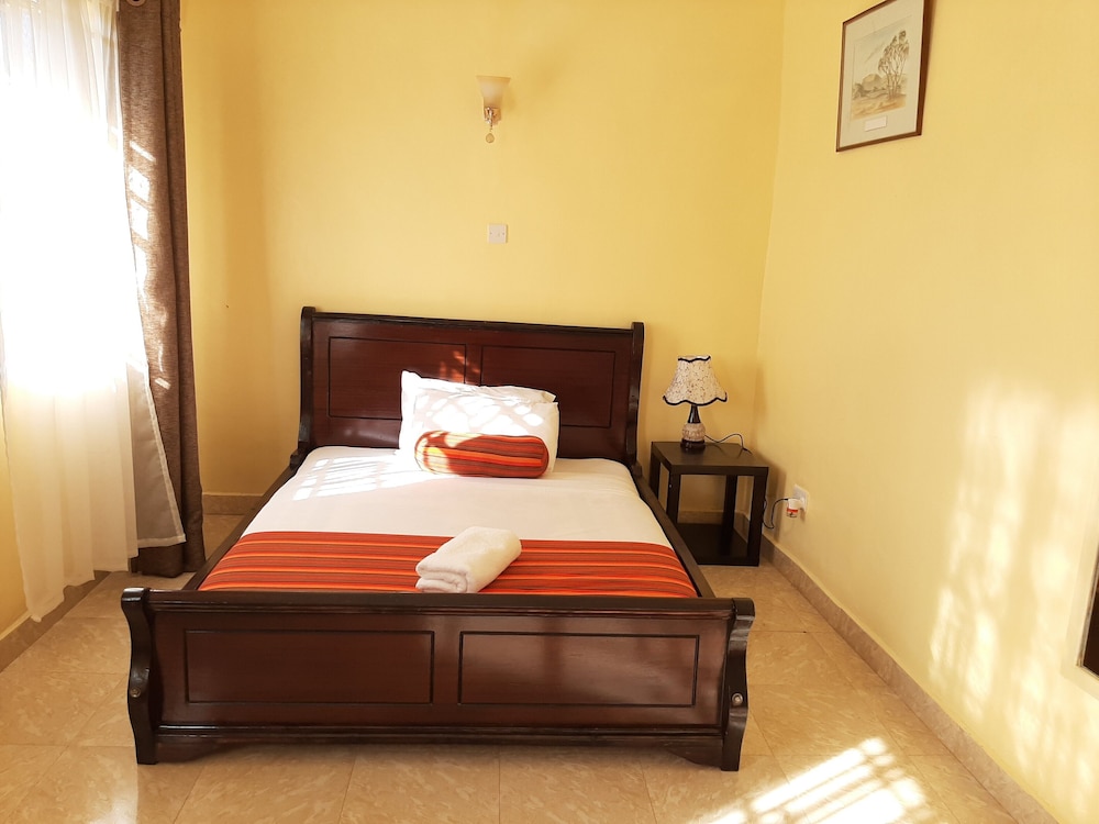 Economy Double Room photo 1