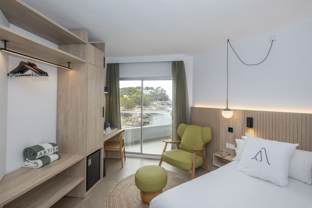 Premium Double Room, Balcony, Sea View