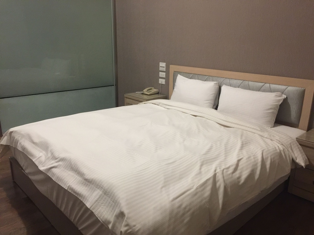 Elite Double Room, 1 Double Bed, Non Smoking - Photo 8