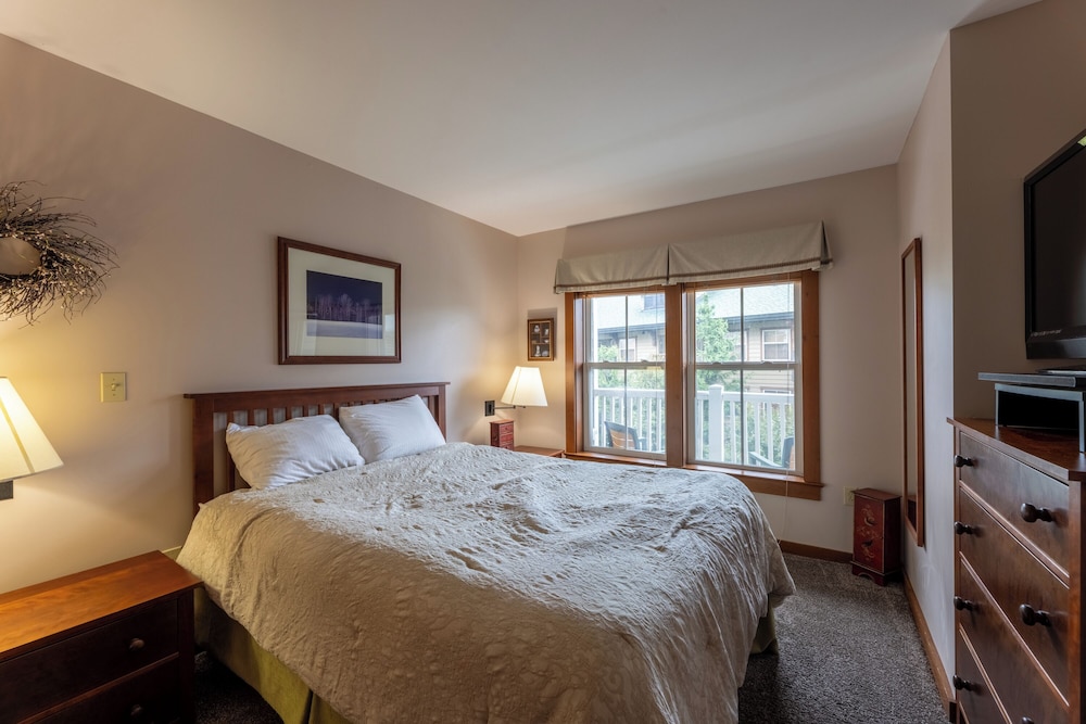 Condo photo 3