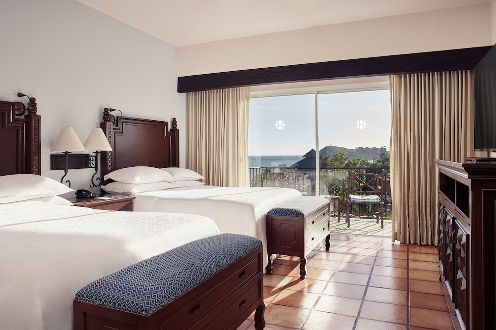 Room, 2 Queen Beds, Non Smoking, Ocean View (Balcony)