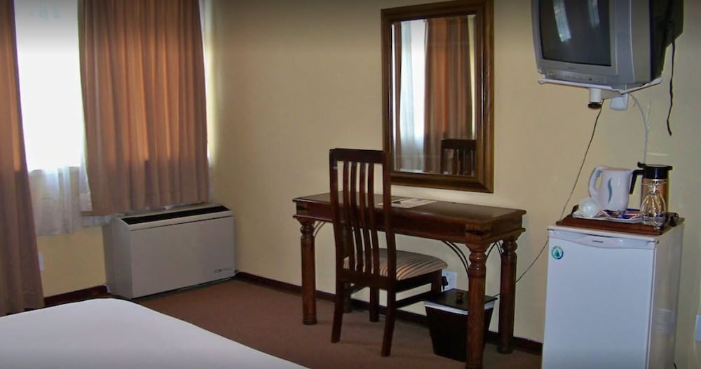 Standard Double Room, Accessible photo 2
