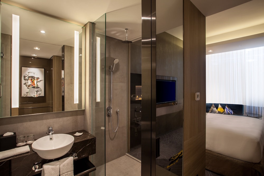 Deluxe Room, 2 Twin Beds photo 3