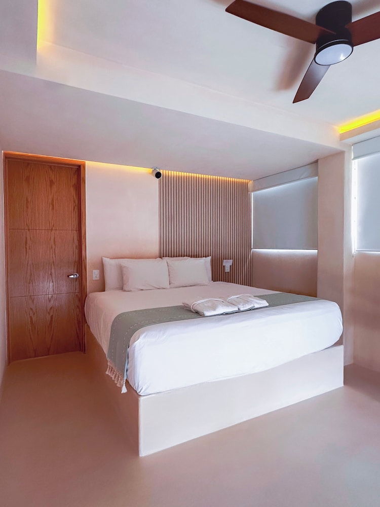 Standard Room, Ocean View photo 2