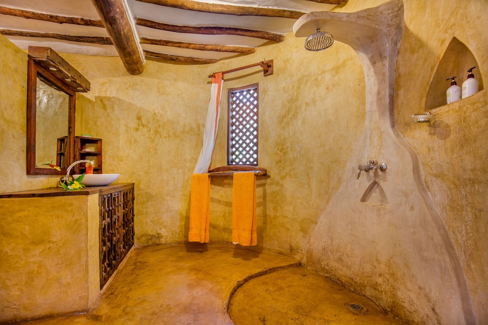 Bustani Suite
