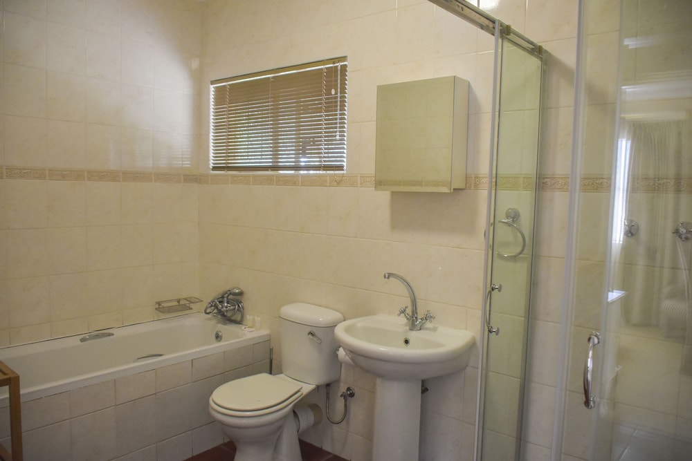 Family Apartment, 2 Bedrooms, Mountain View photo 2