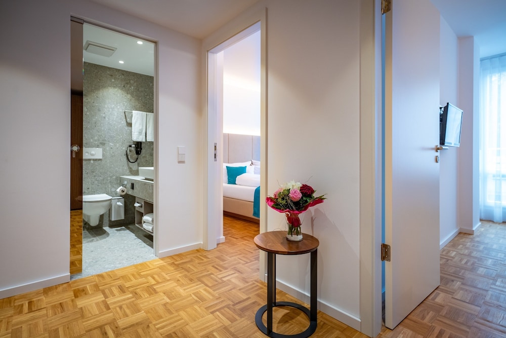 Premium Apartment photo 3