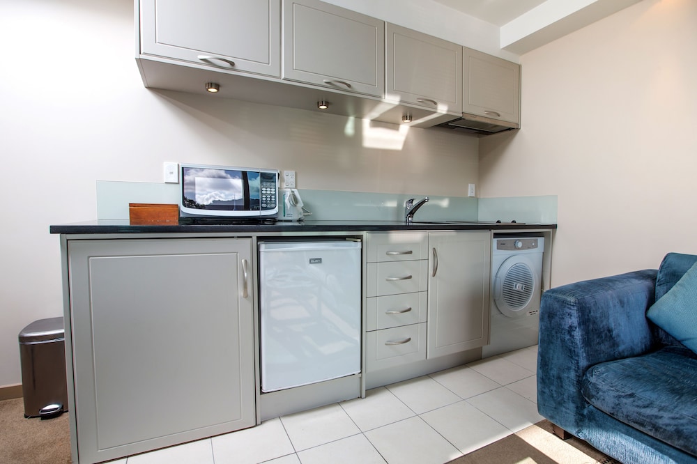 Apartment thumbnail 5