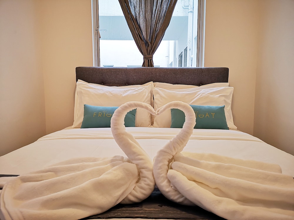 Standard Apartment, 3 Bedrooms photo 2