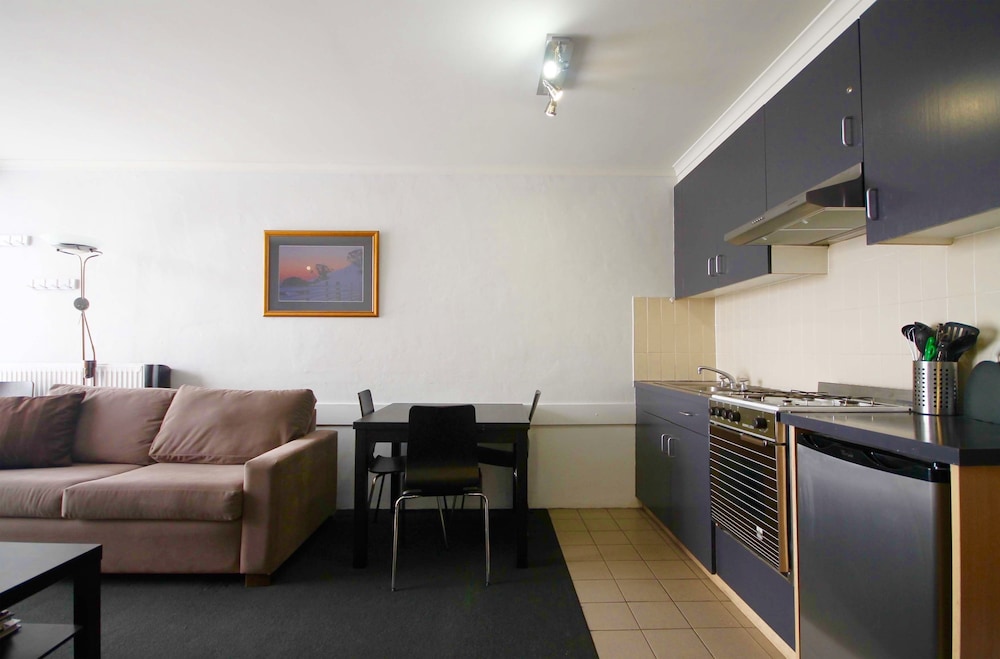 Suite, 1 Bedroom (Sleeps 4) photo 2