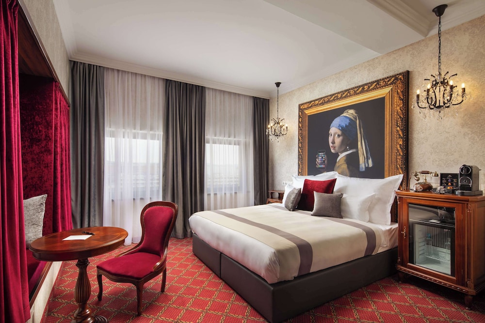 Deluxe Room, 1 King Bed (King)