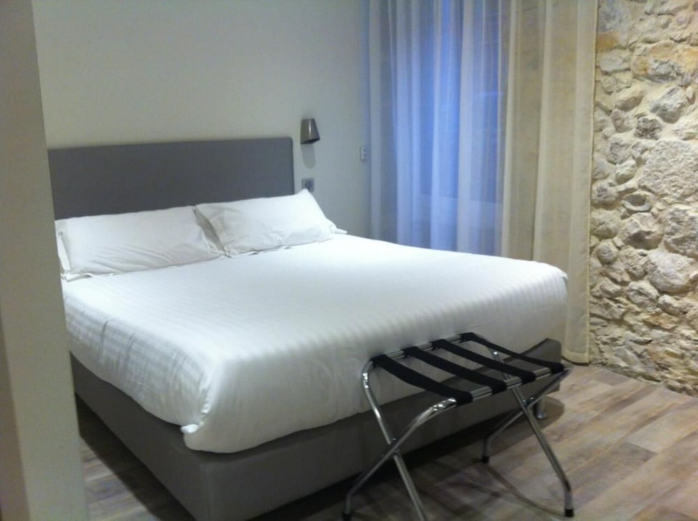 Room photo 2