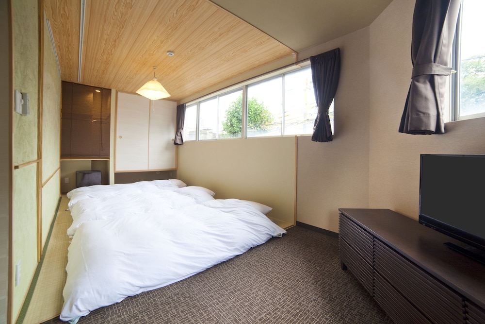 Deluxe Room with Tatami Area photo 2