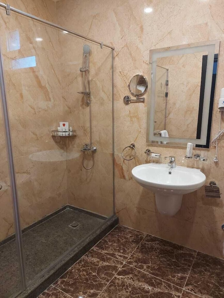 Suite, 2 Bedrooms
