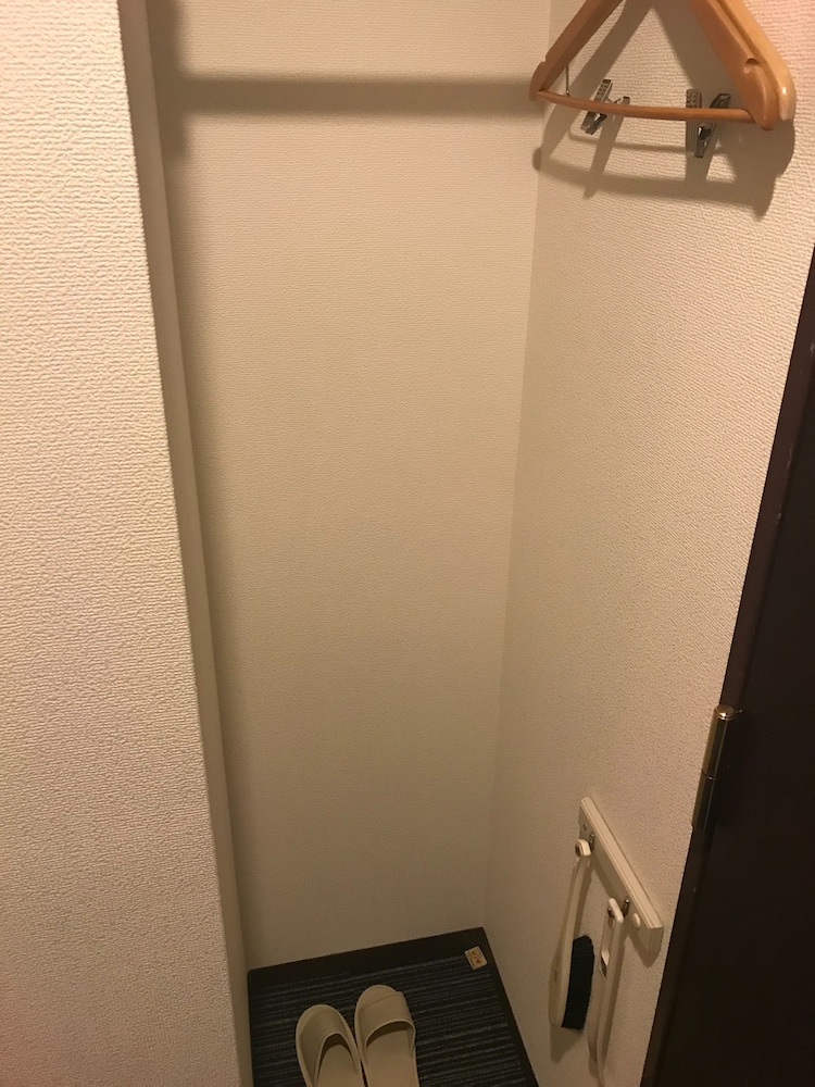 Twin Room, Smoking - Photo 9