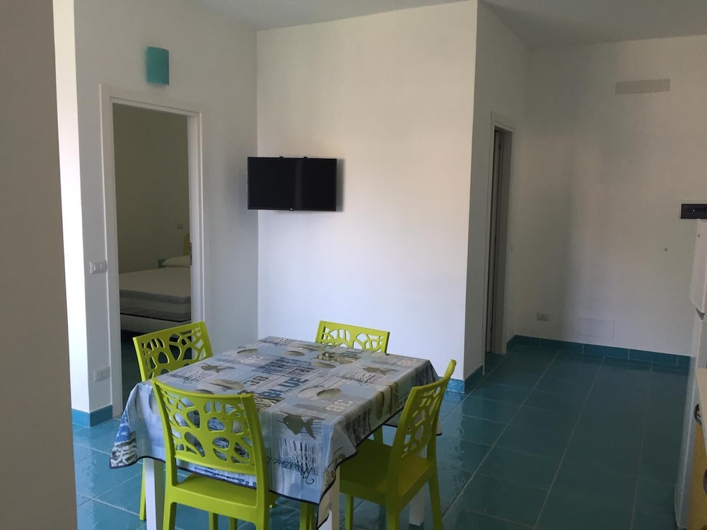 Panoramic Studio, 1 Double Bed, Partial Sea View photo 3