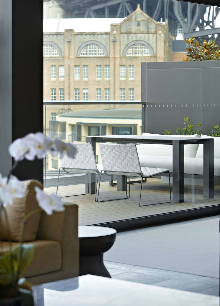 Rooftop Suite thumbnail 5