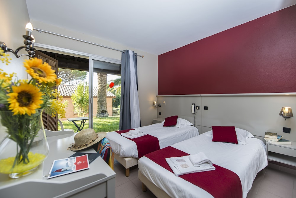 Double Room, 2 Twin Beds, Non Smoking