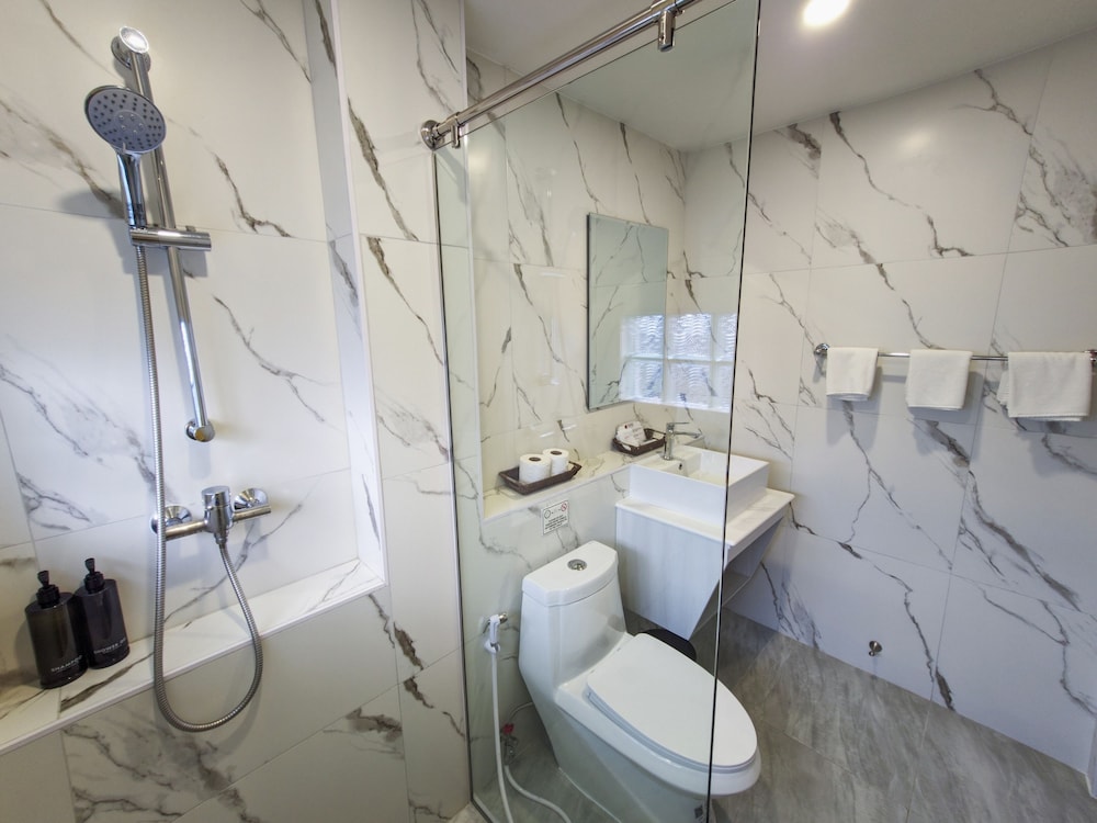 Superior Triple Room - Photo 16