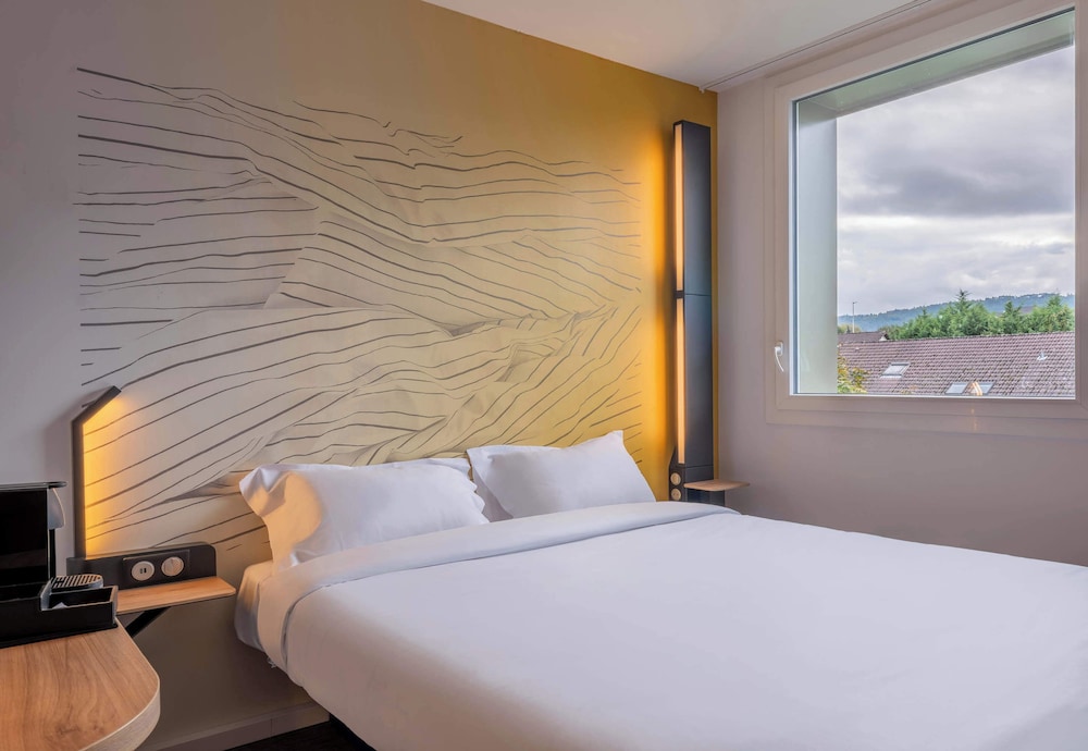 Double Room, Non Smoking - Photo 1