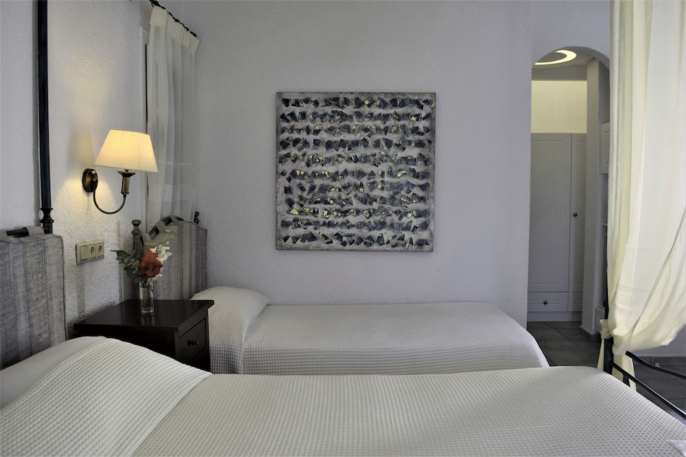 Superior Triple Room, Sea View (Amorgian) - Photo 1