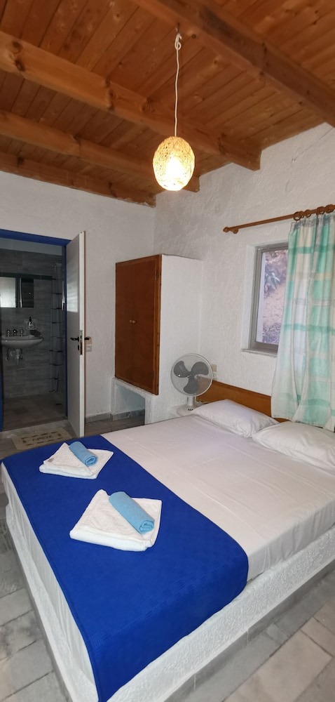 Family Apartment, 2 Bedrooms, Kitchenette, Ground Floor photo 1