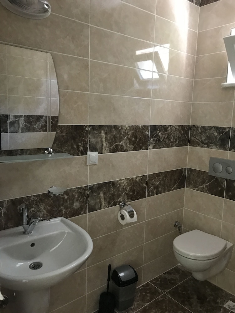 Premium Triple Room, 1 Bedroom photo 2