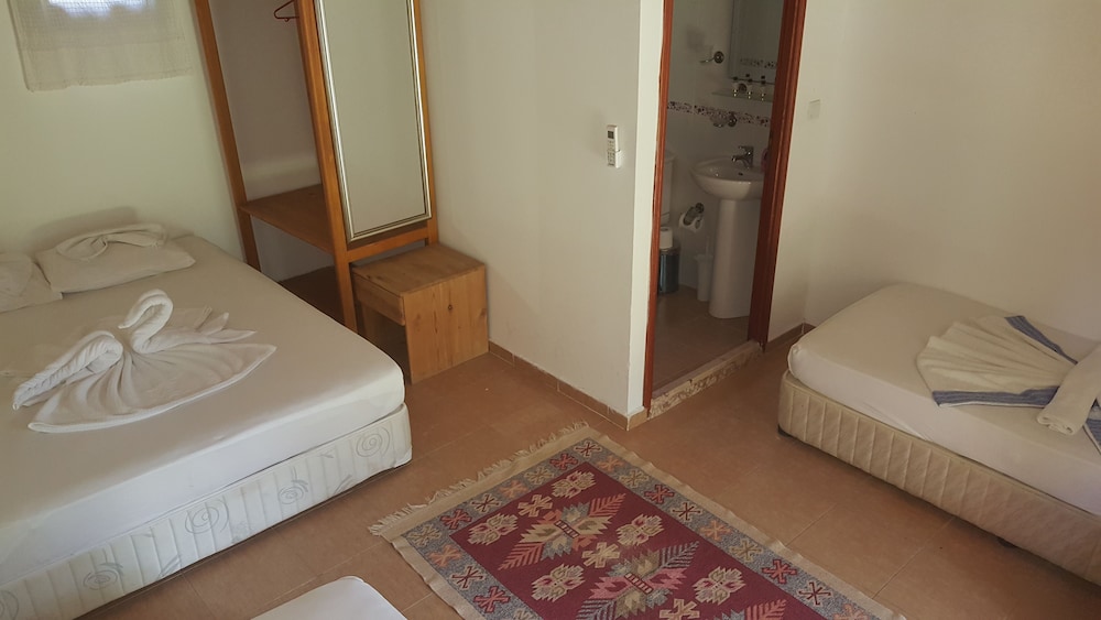 Standard Bungalow, Multiple Beds, Private Bathroom, Garden View photo 1