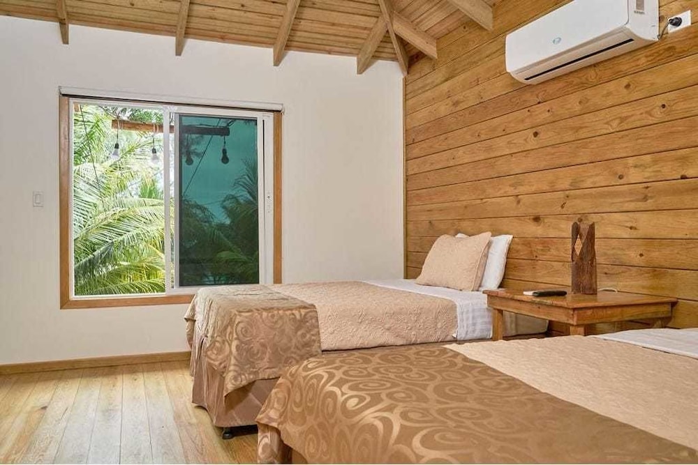 Villa, 2 Double Beds