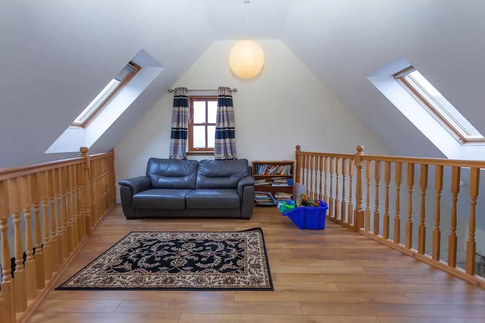 Laurel Cottage photo 2