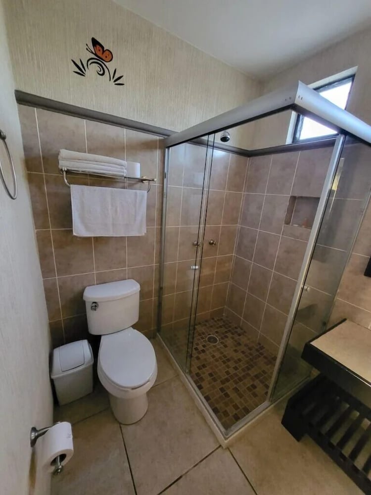 Economy Double Room, Patio, City View photo 3