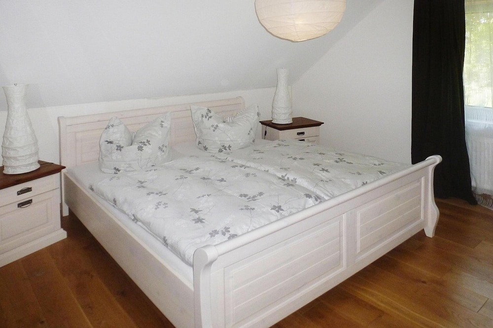 Classic Apartment, 2 Bedrooms photo 1