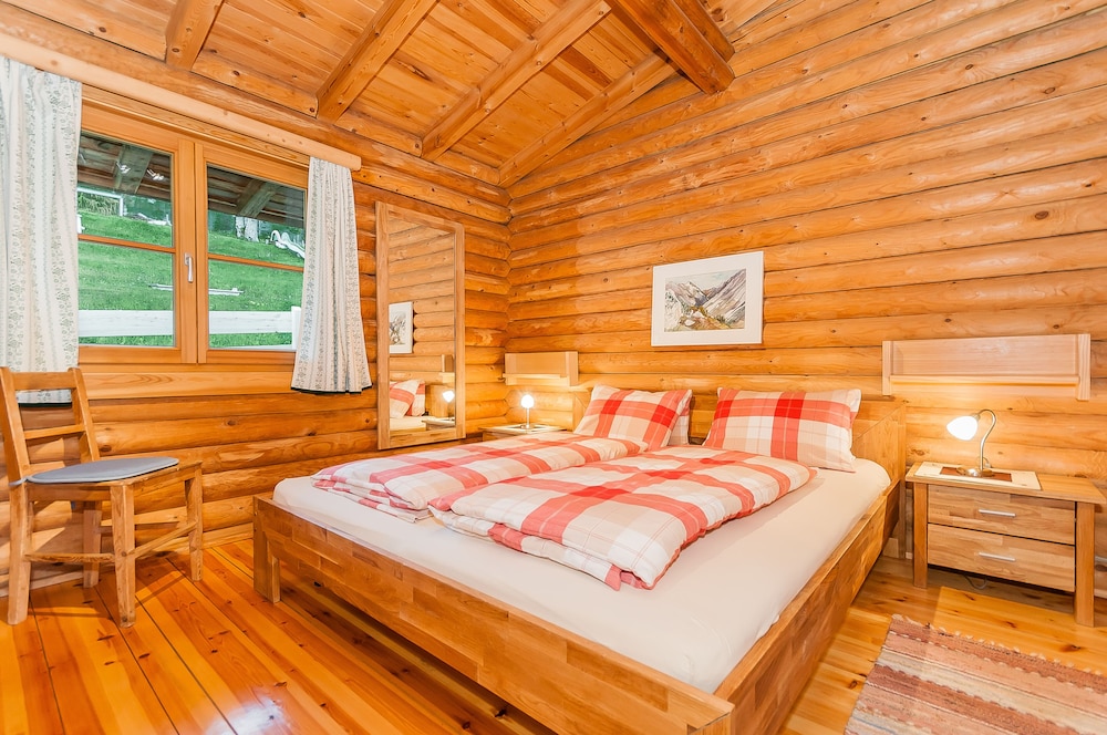 Deluxe Chalet
