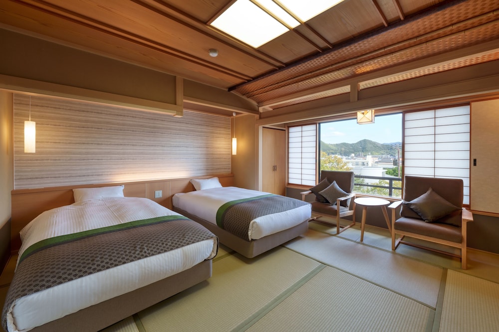 Twin Room, Non Smoking (New Building)