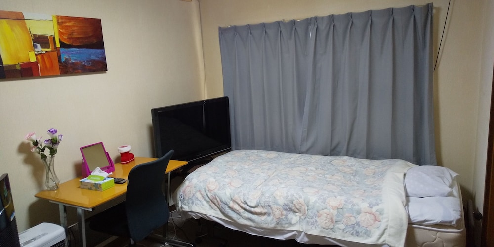 Basic Single Room, Non Smoking photo 1