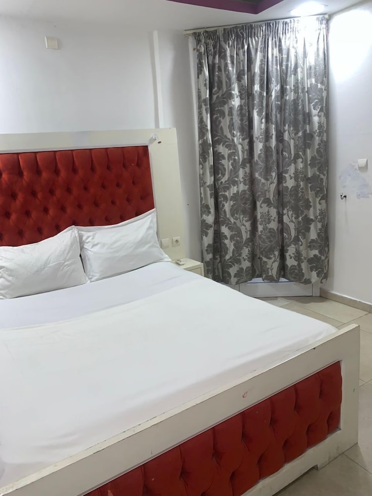 Luxury Studio Suite
