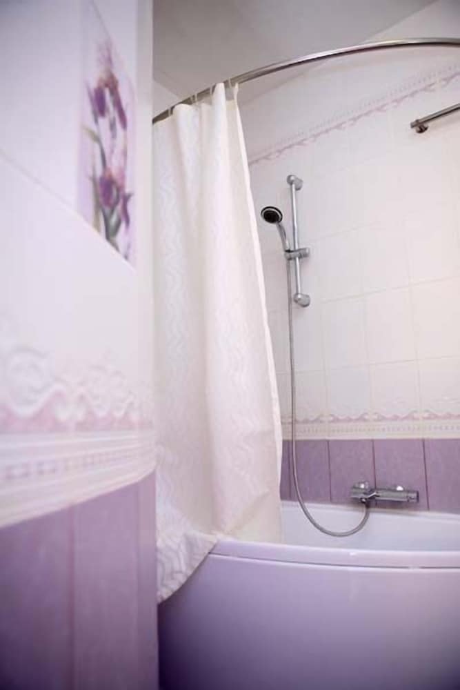 Standard Double or Twin Room photo 2