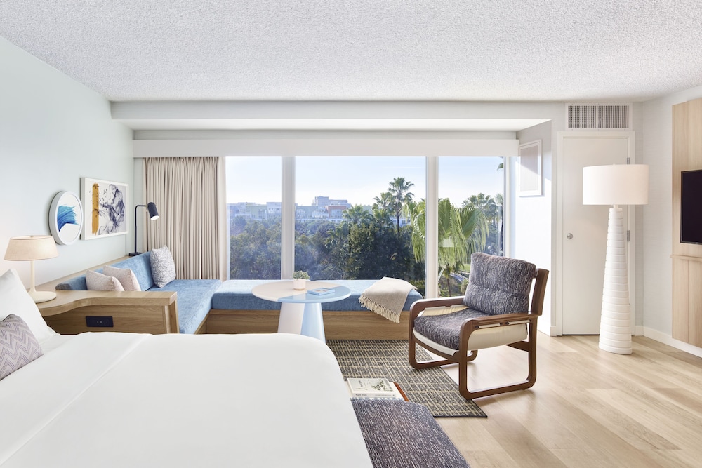 Coastal Suite