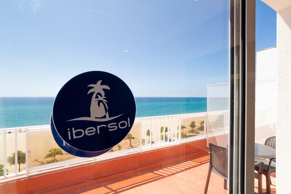 Standard Double Room, Sea View - Photo 5