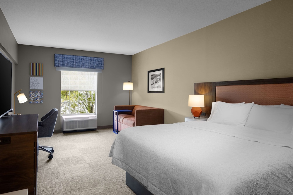 Room, 1 King Bed (Study) - Photo 3