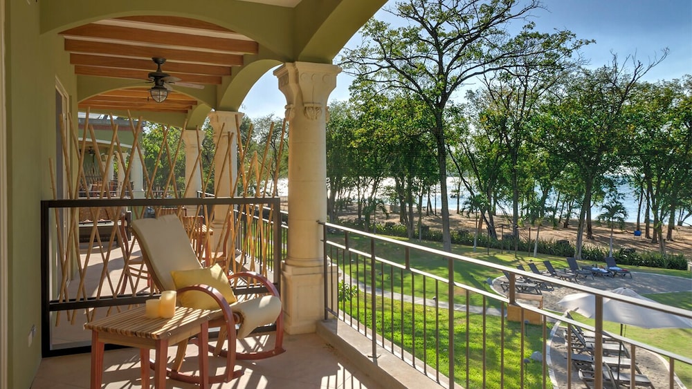 Superior Suite with Balcony, Partial Ocean View - Photo 2