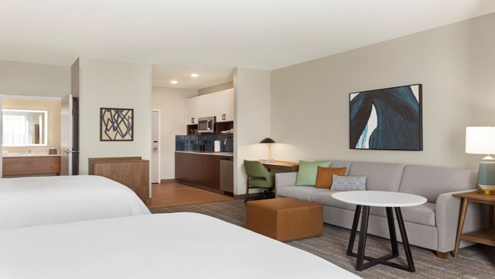 Studio Suite, 2 Queen Beds, Kitchen (Walk-In Shower) - Photo 3